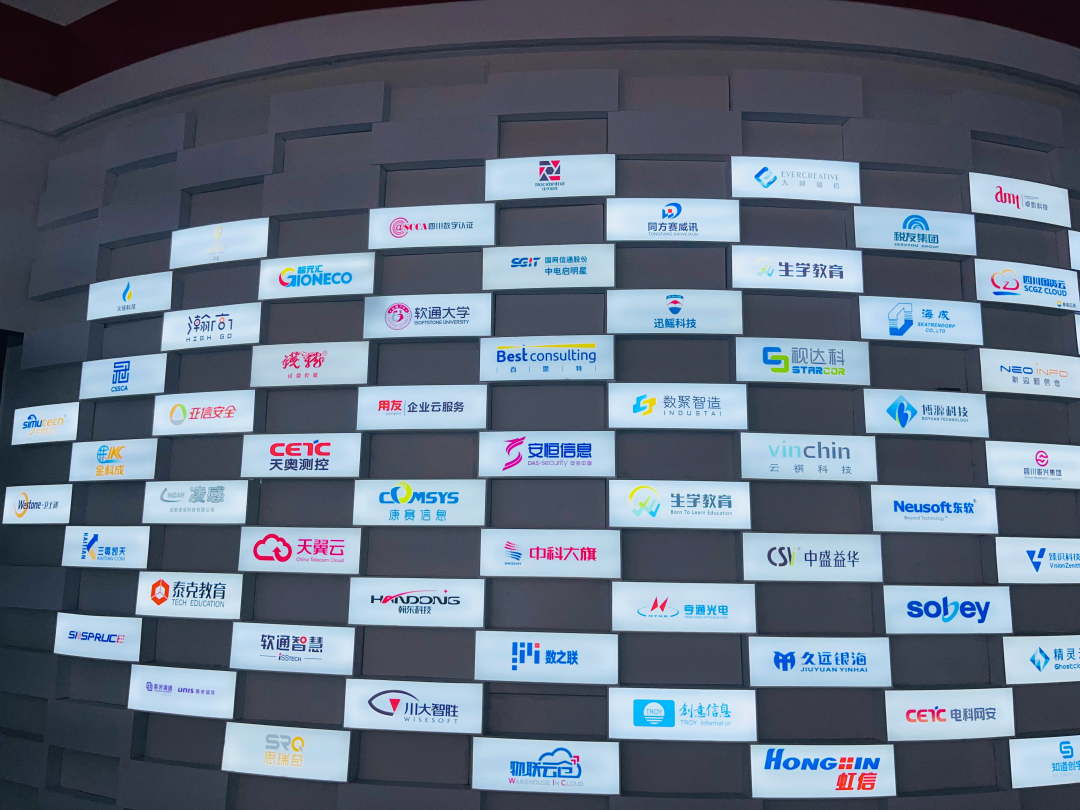 1c1a2748b7e91efda2af761b067bad87.jpg 1c1a2748b7e91efda2af761b067bad87.jpg